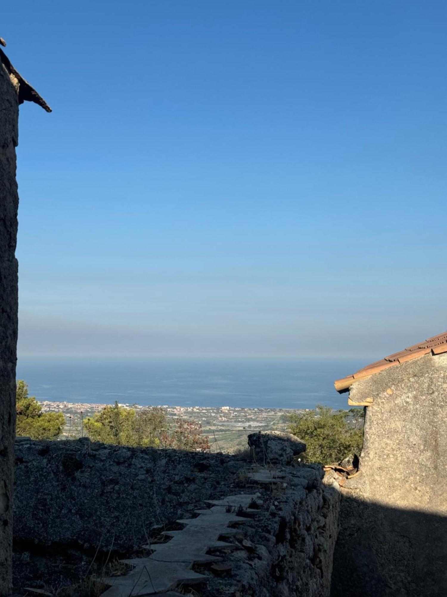 La Rosa Blu Bed and Breakfast Gerace Εξωτερικό φωτογραφία