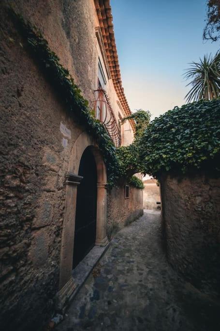 La Rosa Blu Bed and Breakfast Gerace Εξωτερικό φωτογραφία